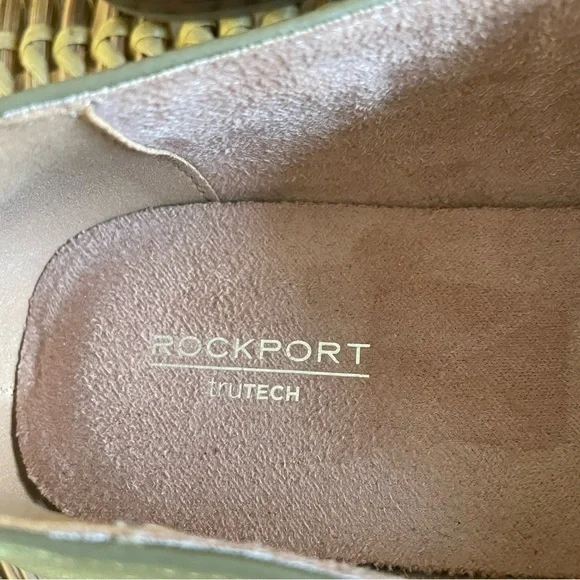 Rockport Women’s Buckle Loafer Sz-9 - Picture 3 of 13